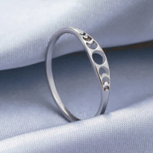 🔮 2 for $40 🔮 Moon Phases Minimalist Dainty Stainless Steel Ring - 7 - Picture 1 of 7